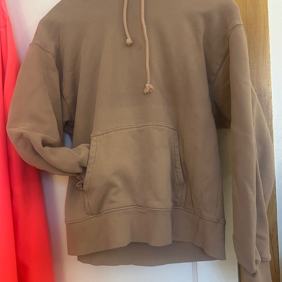 Aritzia TNA cozy sweater size 1 - Picture 1 of 4